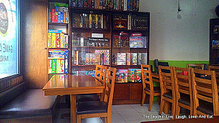 TOBEY'S GAMES CAFE